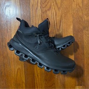 on cloud hi waterproof running shoes